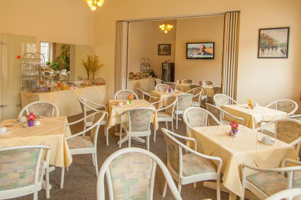 Moerser Hof Hotel 3*