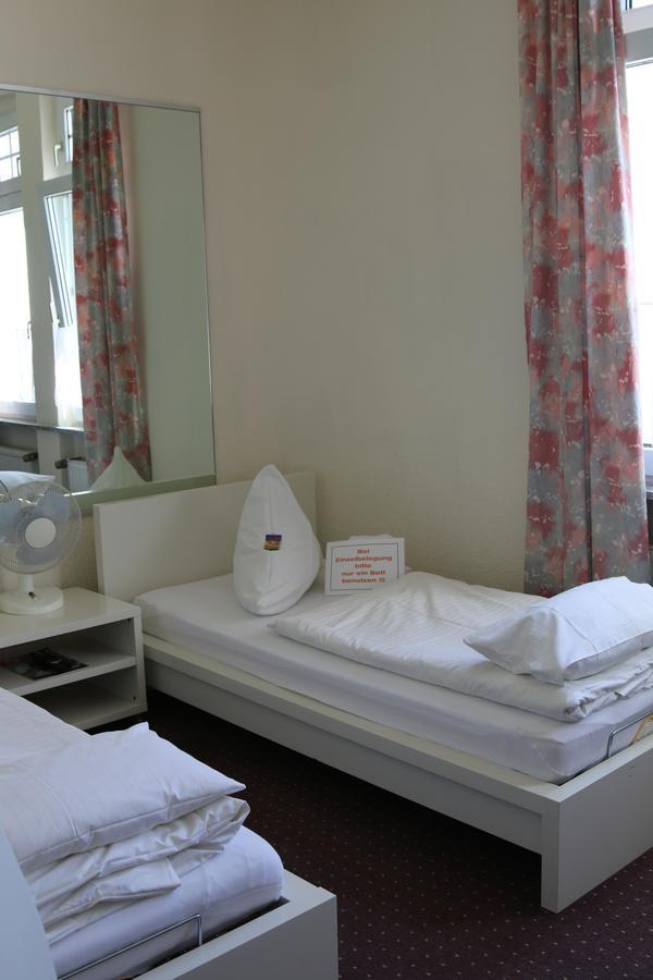 Moerser Hof 3*